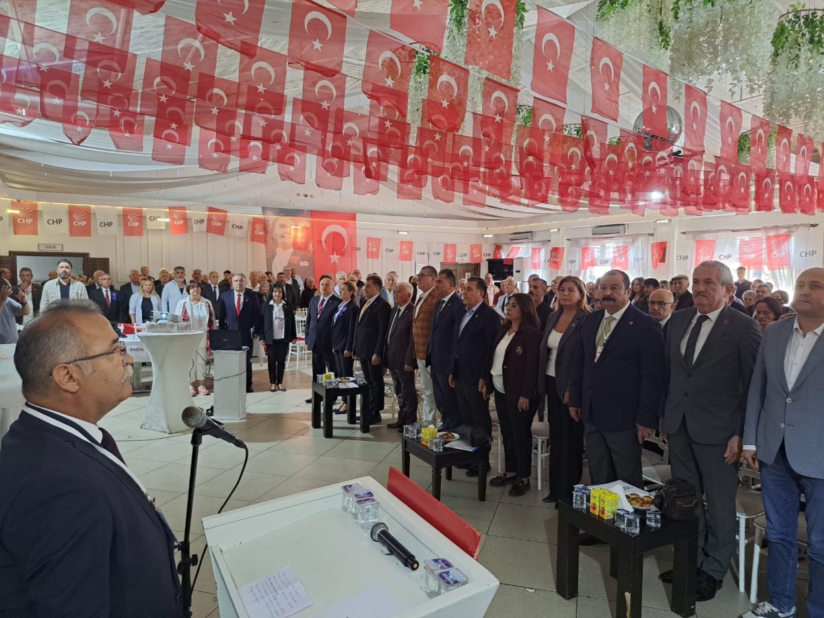 CHP'DE KONGRE HEYECANI BAŞLADI