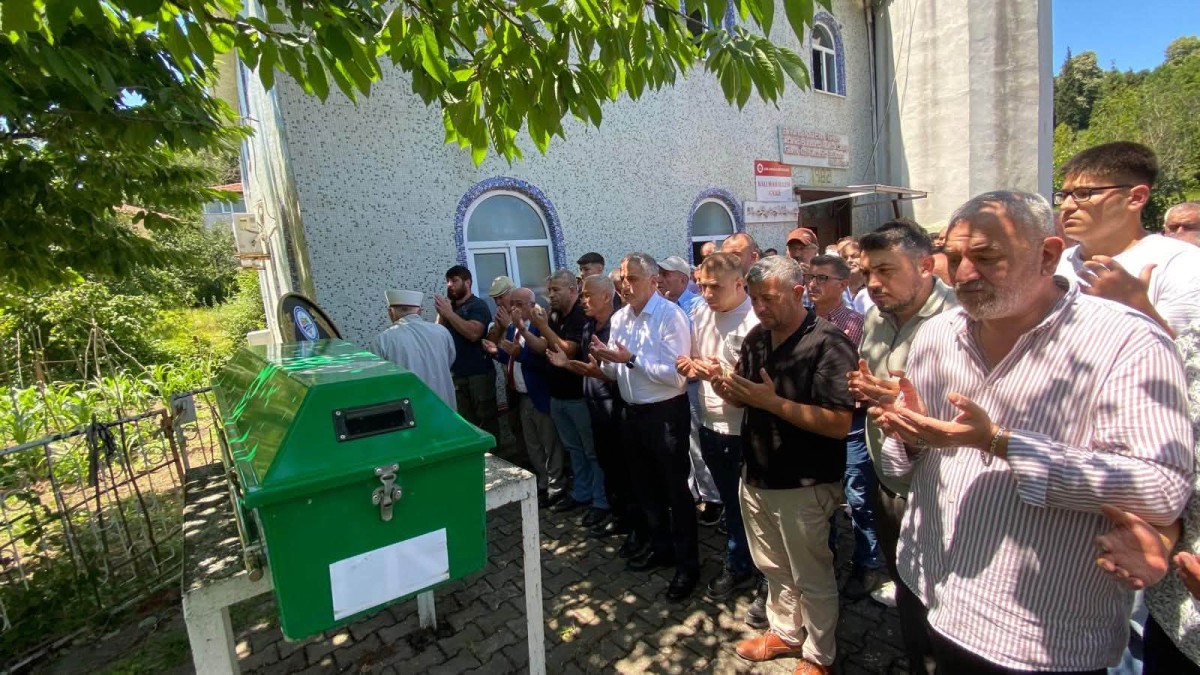 PALA İSMAİL, SON YOLCULUĞUNA UĞURLANDI