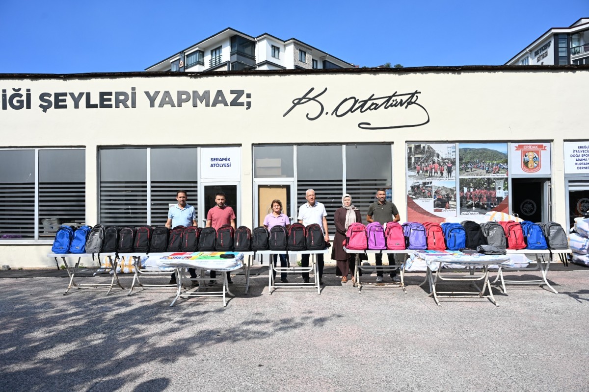KDZ. EREĞLİ BELEDİYESİ'NDEN BİN ÖĞRENCİYE KIRTASİYE DESTEĞİ