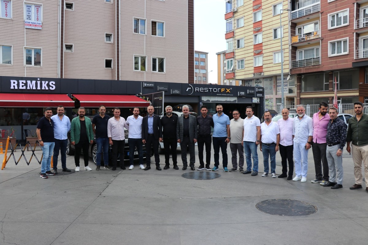 Erdemir Caddesi esnaflarından Başkan Keleş ve ekibine sıcak karşılama