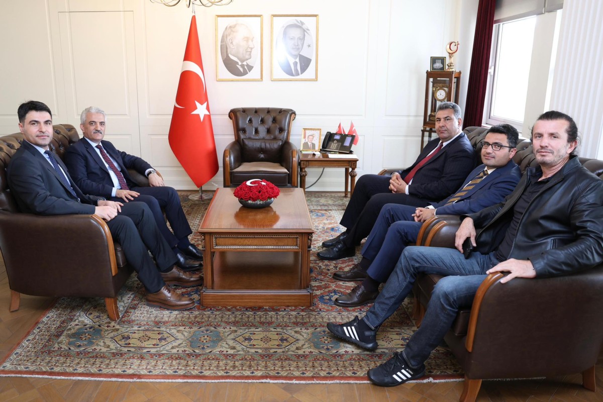 DÜZCE VALİSİ MEHMET MAKAS'I ZİYARET ETTİLER