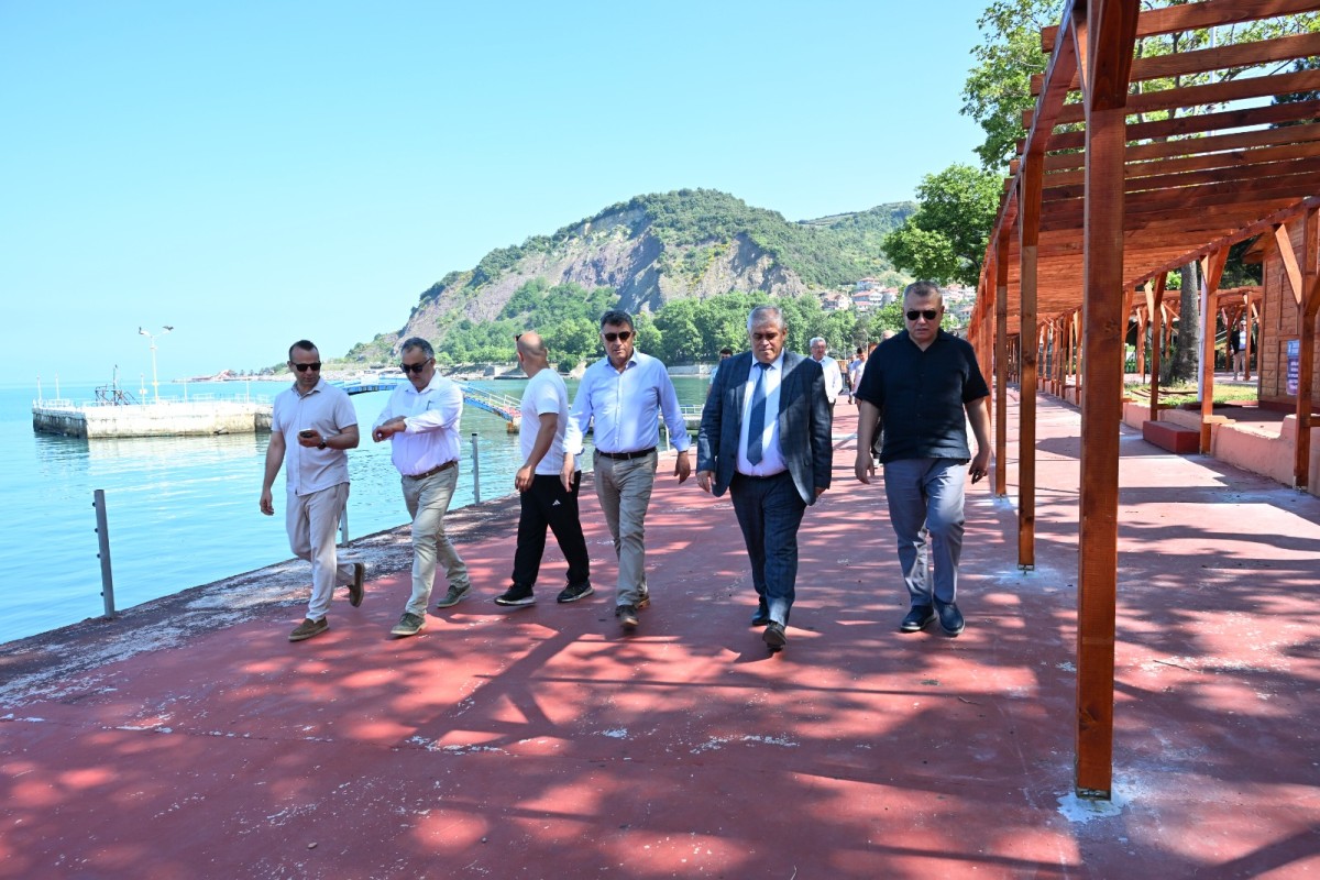 PLAJLAR YENİ SEZONA HAZIRLANIYOR