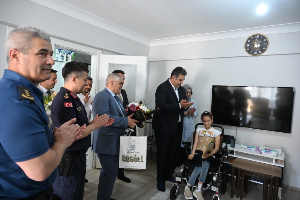 KARNE SEVİNCİNE ANLAM KATAN ZİYARET