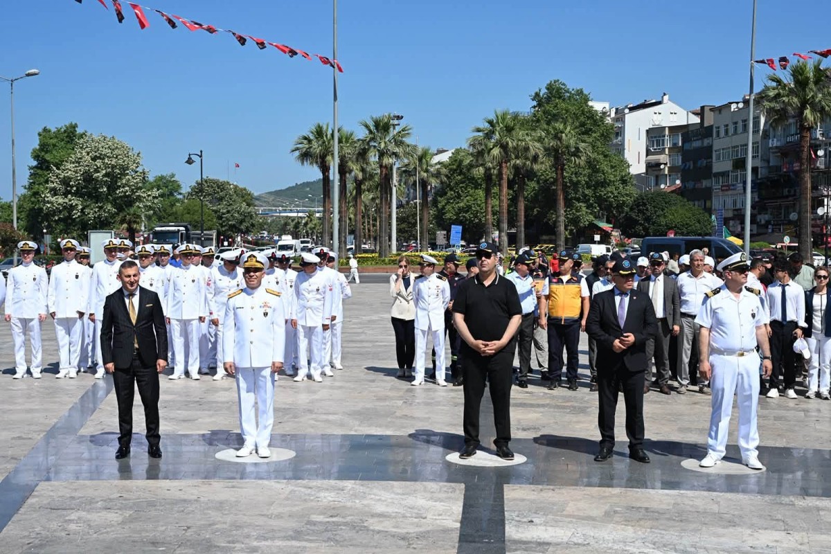 100. Yıl Coşkusu Protokolle sınırlı kaldı