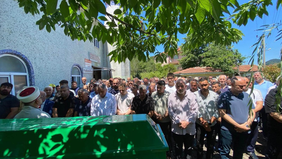 PALA İSMAİL, SON YOLCULUĞUNA UĞURLANDI
