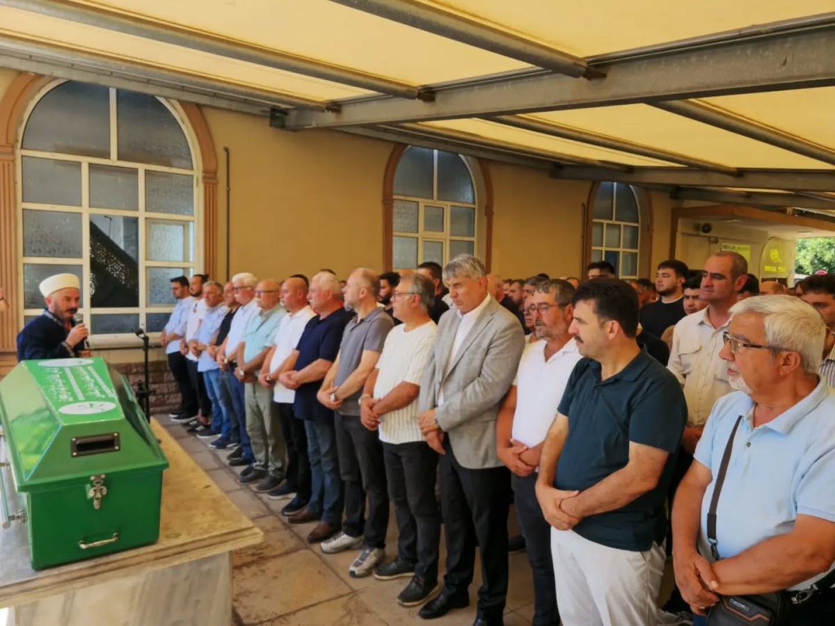 HAYRİ ÖZTÜRK, SON YOLCULUĞUNA UĞURLANDI