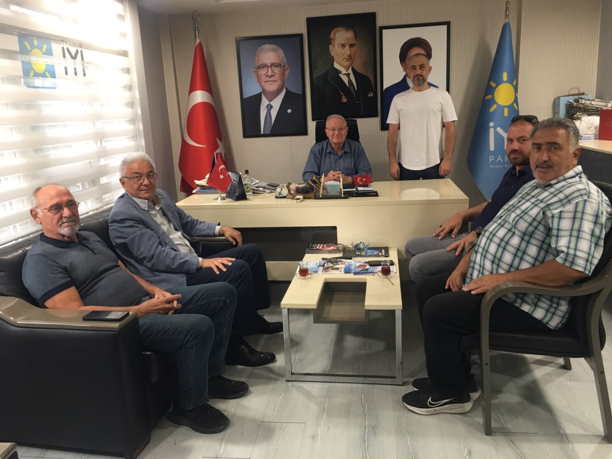 CHP'li Eski Milletvekili Turpçu ve İl Yöneticisi Özkul'dan İyi Parti'ye ziyaret