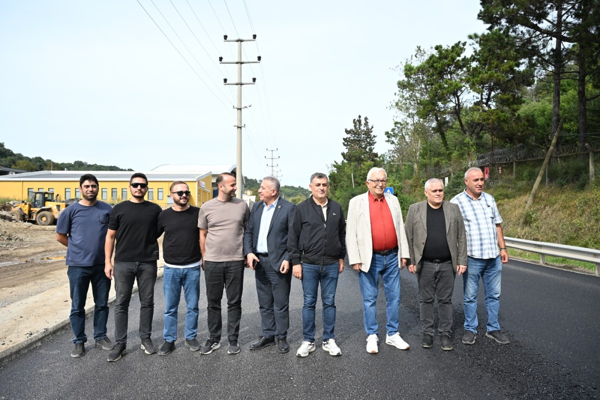 KEMER BÖLGESİ ASFALTLANIYOR