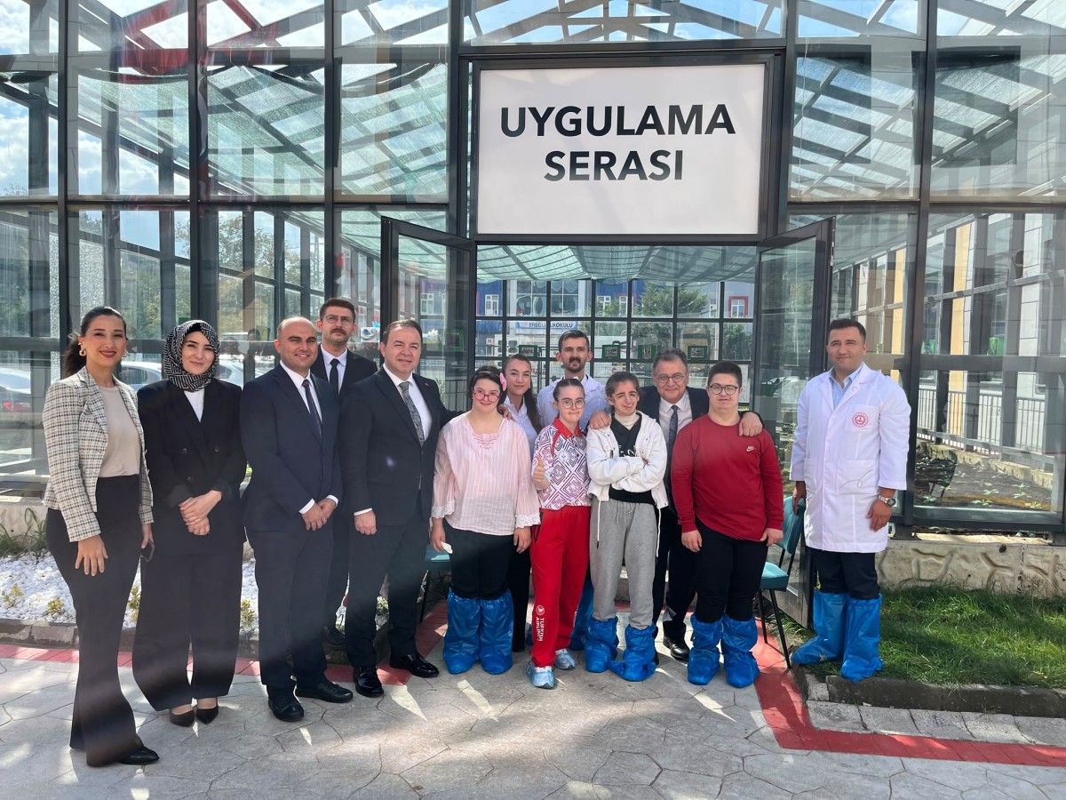 ÖZEL EĞİTİMDE EMEĞE, SEVGİYE VE BAŞARIYA ANLAMLI BULUŞMA